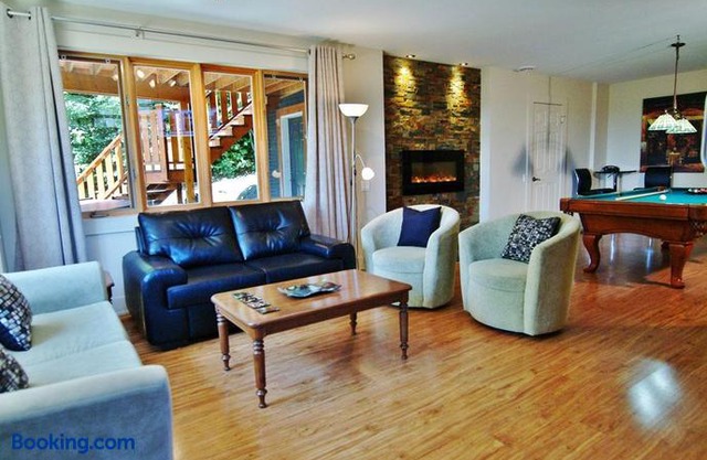 Chalets Alpins - 38 Chemin des Skieurs