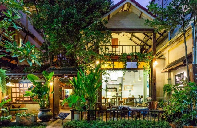 Changmoi House (Little Village)