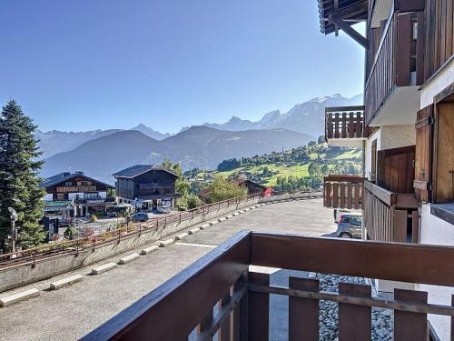 Charmant 2 pièces avec balcon en plein centre de Combloux, proche des pistes et toutes commodités - FR-1-560-51