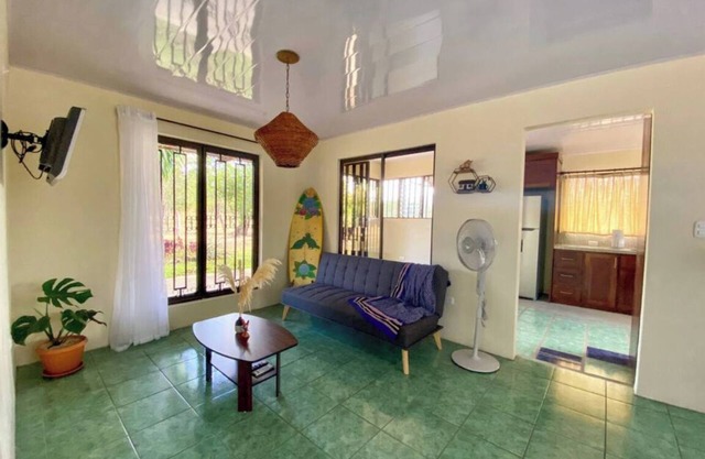 Charming country house with WiFi in Guanacaste, 30 minutes from the beach