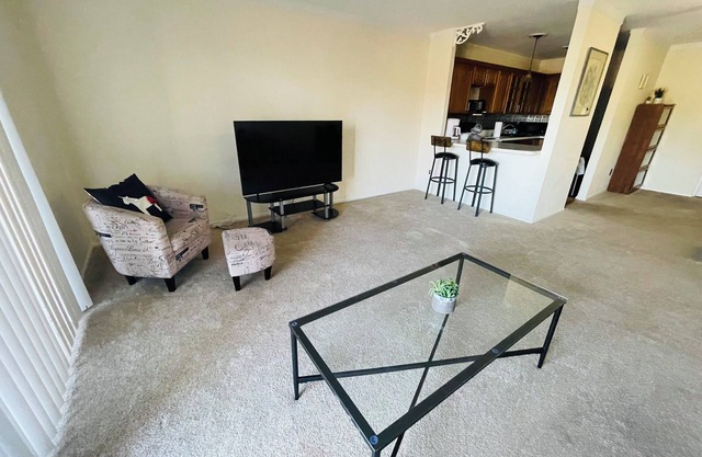 Charming 2BR 2B in Elkins Park Monthly Discount
