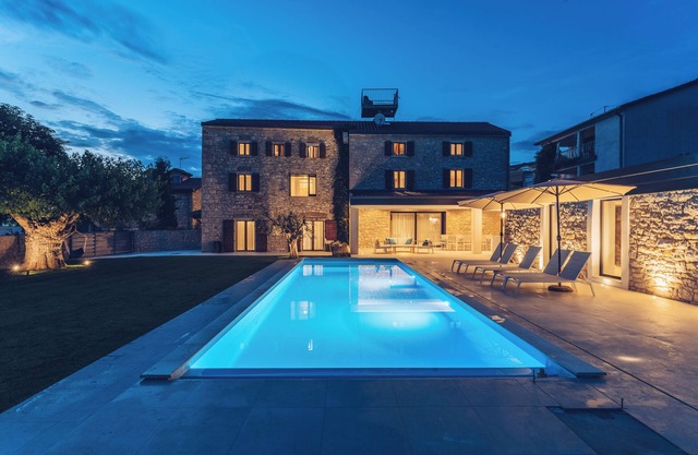 Charming 4-bedroom Villa in awesome Nova Vas