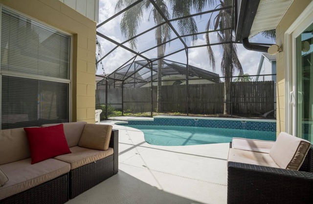 Charming 4Bd Close to Disney @ Davenport Lakes 125