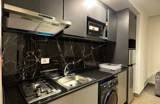 Charming Amman Apartment With Electric Heating &