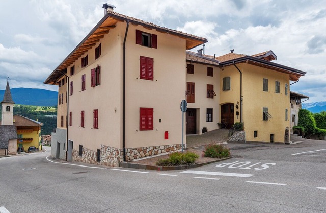 Charming Apartment in Brez with TV