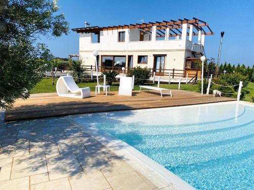 Charming Apartment in Nardò with Shared Pool