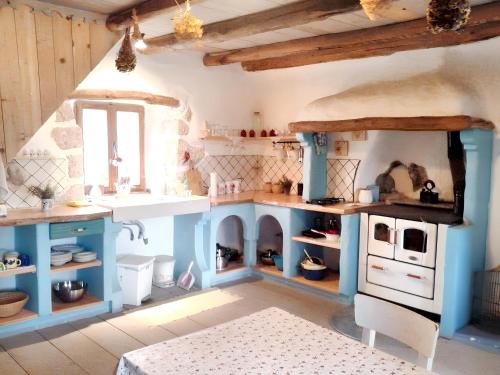 Charming House in Filozici + Garden