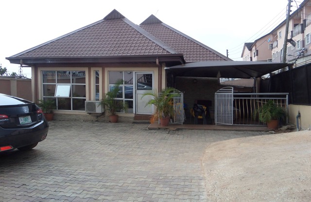 Chatwell Hotel