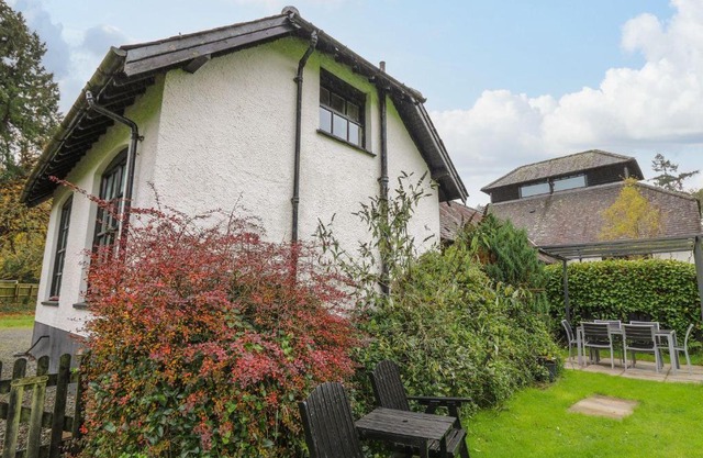 Chestnut Cottage