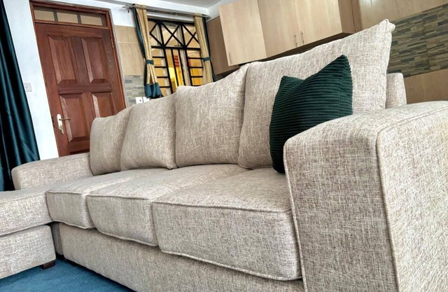 Chic, easy to access, hassle free and affordable studio in Nairobi with WiFi.