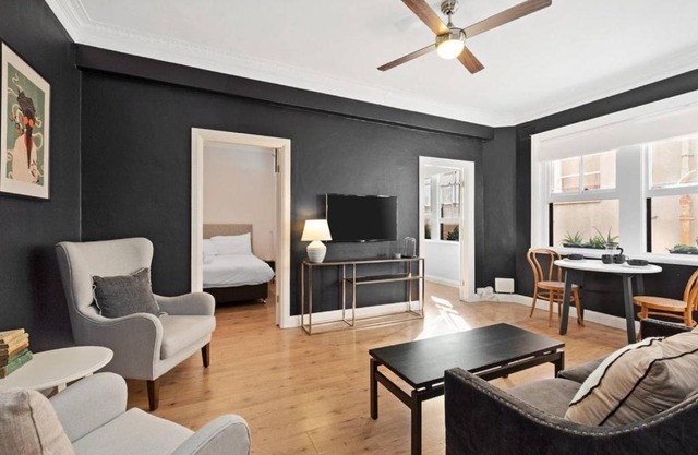 Chic & modern 2bed apt in the heart of Potts Point