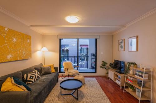 Chippendale Charmer in Ideal Location