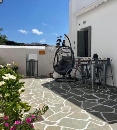 CHORA HOUSE KYTHNOS