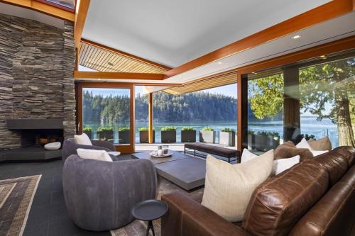 Chuckanut Point Villa