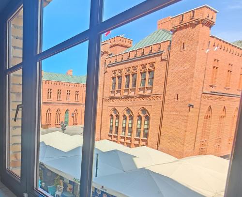 City Hall Bliss Suite - Premium Apartament z Balkonem i Widokiem na Ratusz