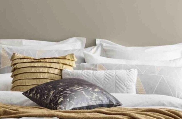 Claremont Central - Laundry Service, Pool/WIFI/Netflix