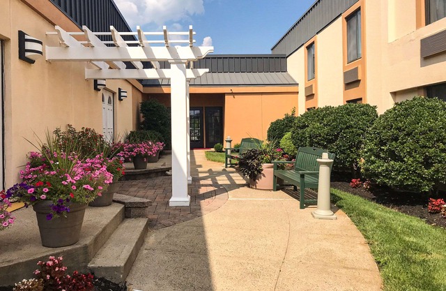 Clarion Hotel & Conference Center Toms River