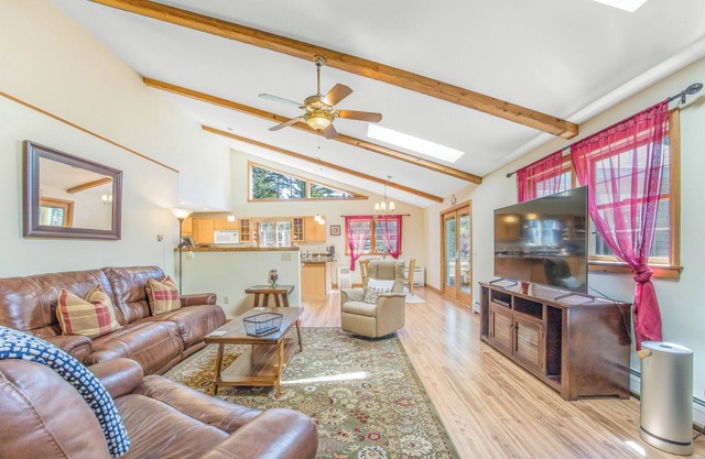 CLEAN, spacious, each BR has private full bathroom attached, high speed internet