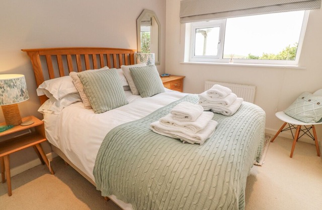 Coastman's Nest, MAWGAN PORTH