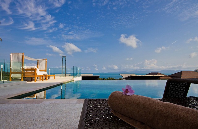 Code Samui Hotel