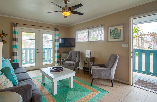 Cohasset Condo 2