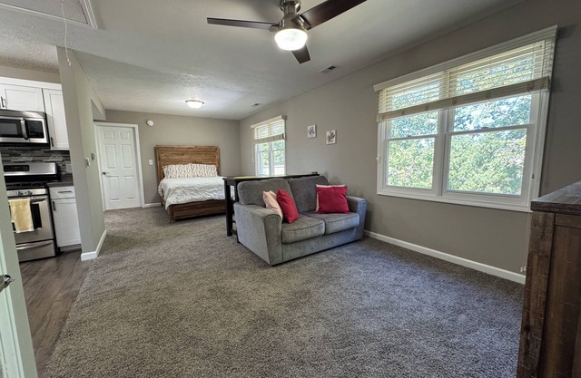 Columbus Parkside Apartment