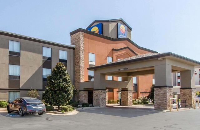 Comfort Inn & Suites Pauls Valley - City Lake