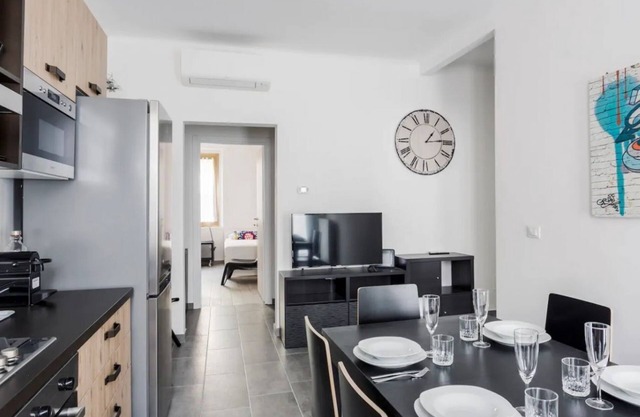Comfortable Family Group Apartment I Via Paruta