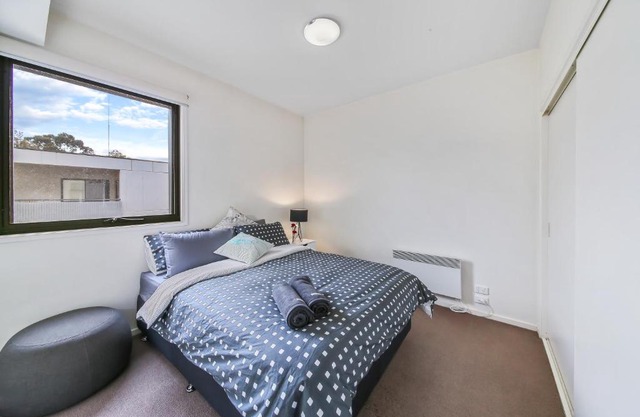 Comfy 2BR Suite Near Flemington Races, FREE Parking