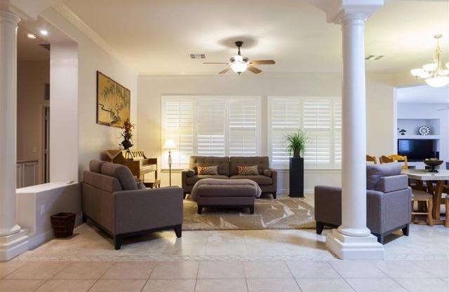 Comfy 4BR Home, Well Appointed, Near Mesa Airport