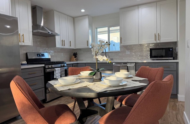 Comfy Pet-Friendly Ranch – Your Home Away from Home