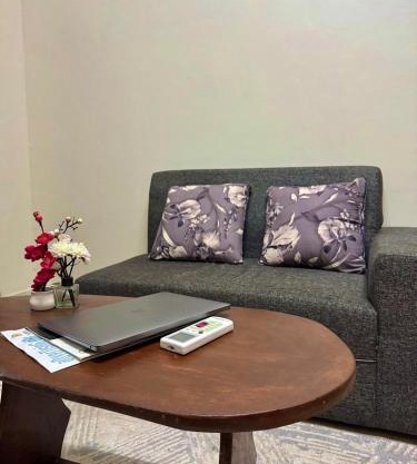 Comfy studio for doubles