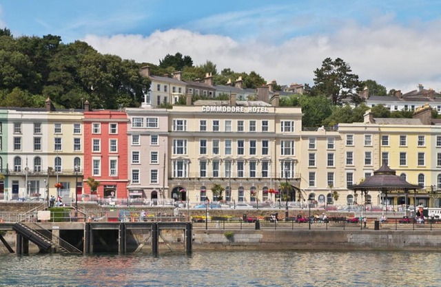 Commodore Hotel