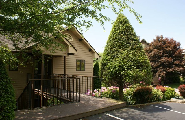 Condo ∙ 2 bedrooms ∙ 6 guests