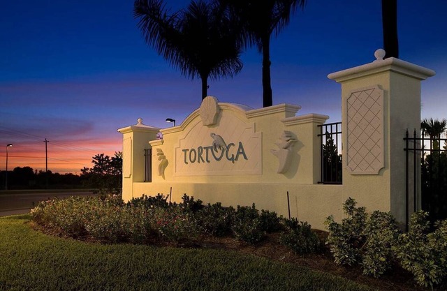 Condo In Luxury Gated Community Near Beaches