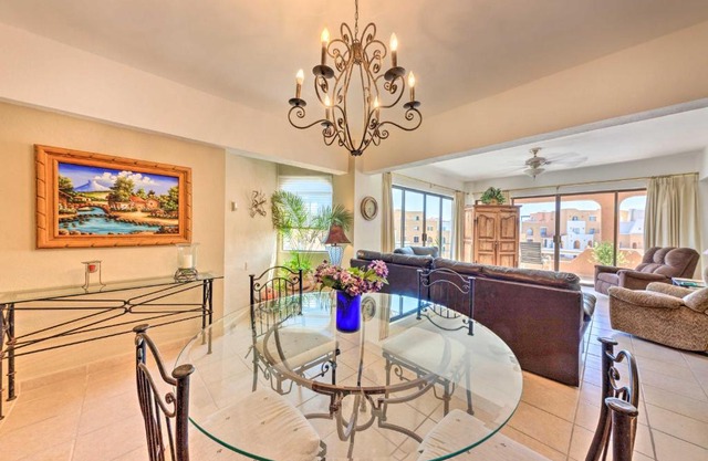 Condo in Plaza Nautica Less Than 1 Mile to The Arch!