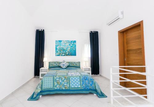 Condo queen bed