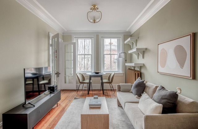 Convenient Logan Circle 1BR close to 14th St. by Blueground