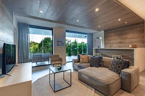 Coral Point Luxury Apartments