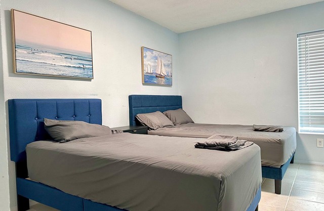 Cordova Lakes - Welcoming 3-bedroom house with AC in Bradenton