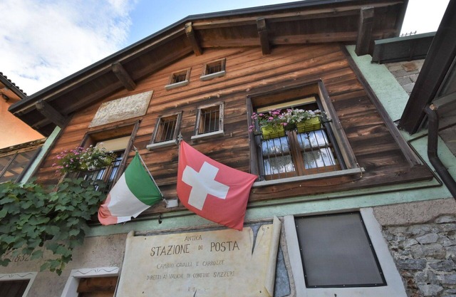Cosy apartment for 3 people with A/C, WIFI, TV, patio and pets allowed