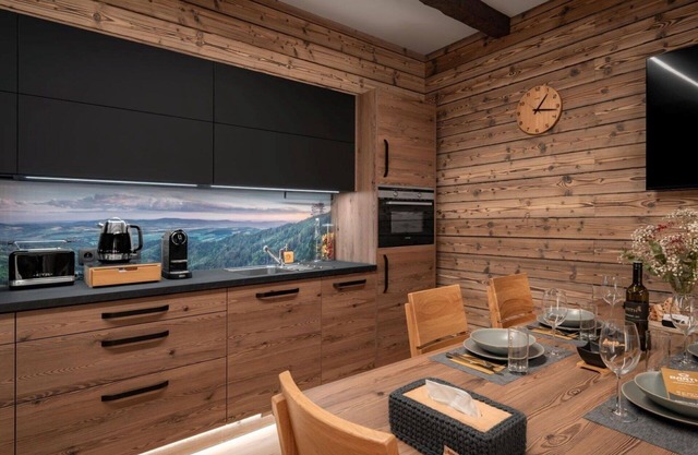 Cosy apartment for 5 people with WIFI, TV and terrace