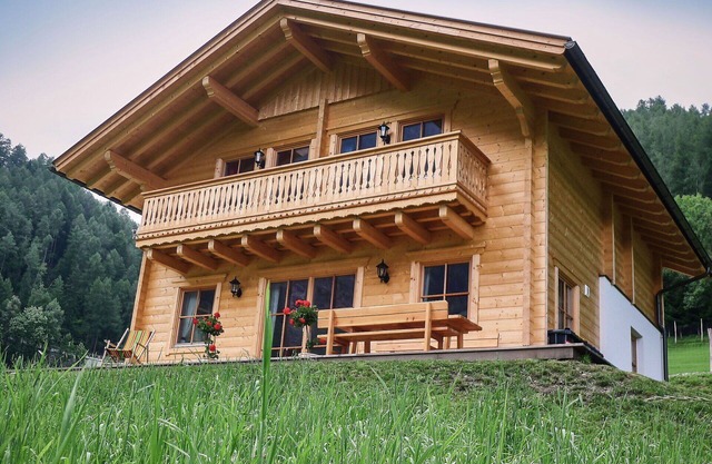 Cosy apartment in villa for 6 people with WIFI, TV, terrace and pets allowed