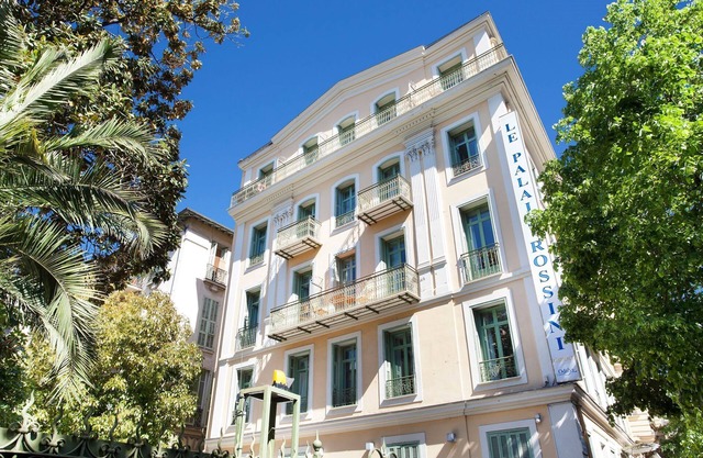 Vacances Appartements Nice Centre Carré 