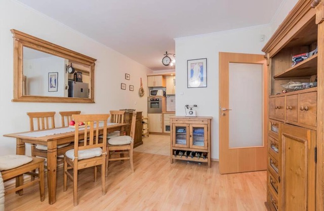Cosy Pet-friendly flat w balcony @ Orczy Garden
