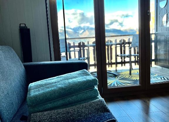 Cosy studio for 4 near ski lift, MELEZES K22