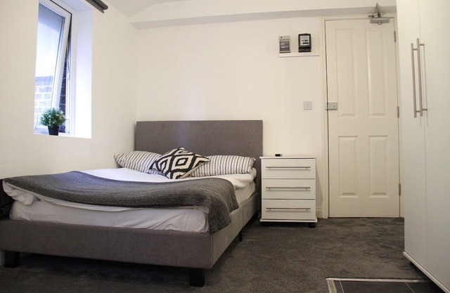 Cosy studio in the center of Beckenham with Internet