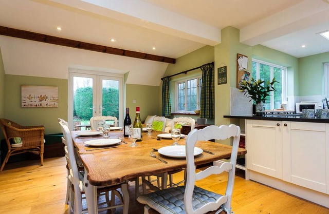 Cottage ∙ 4 bedrooms ∙ 7 guests