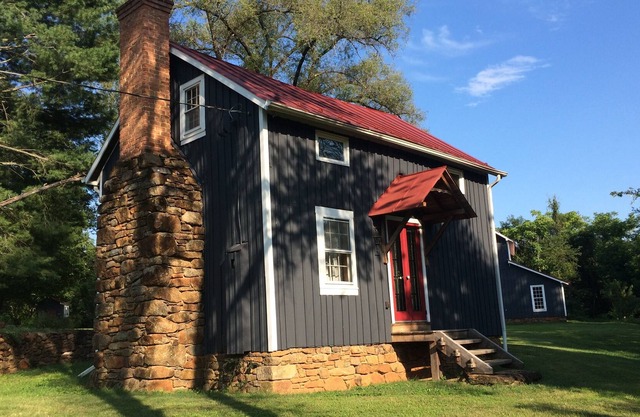 Cottage At Mulberry Spring