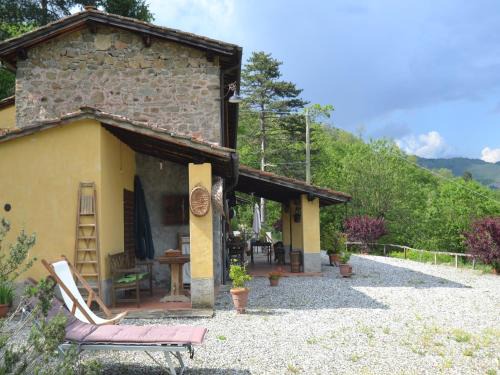 Cottage in Pescia with Pool & Garden